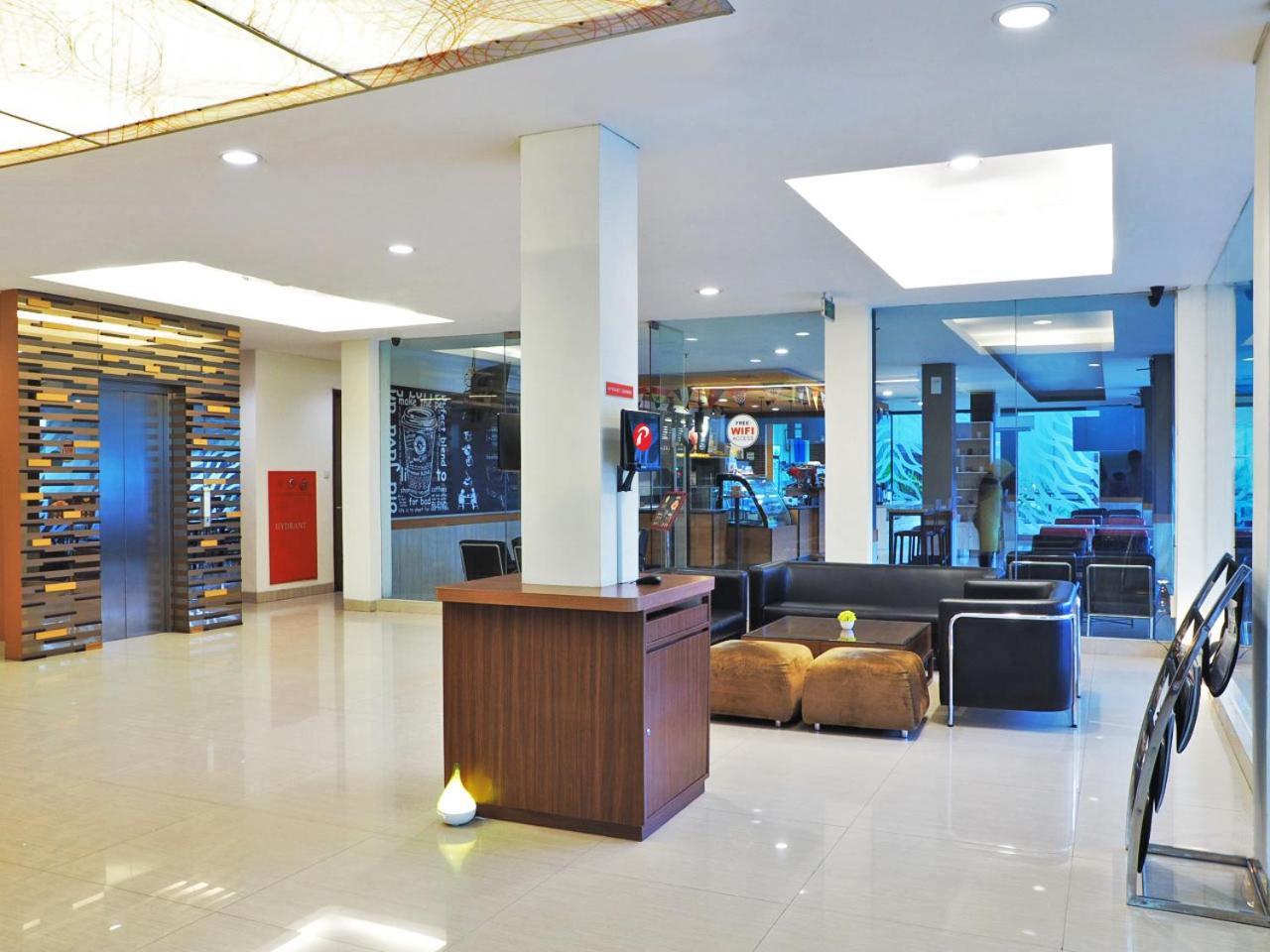 D'Primahotel Itc Mangga Dua Jakarta Extérieur photo